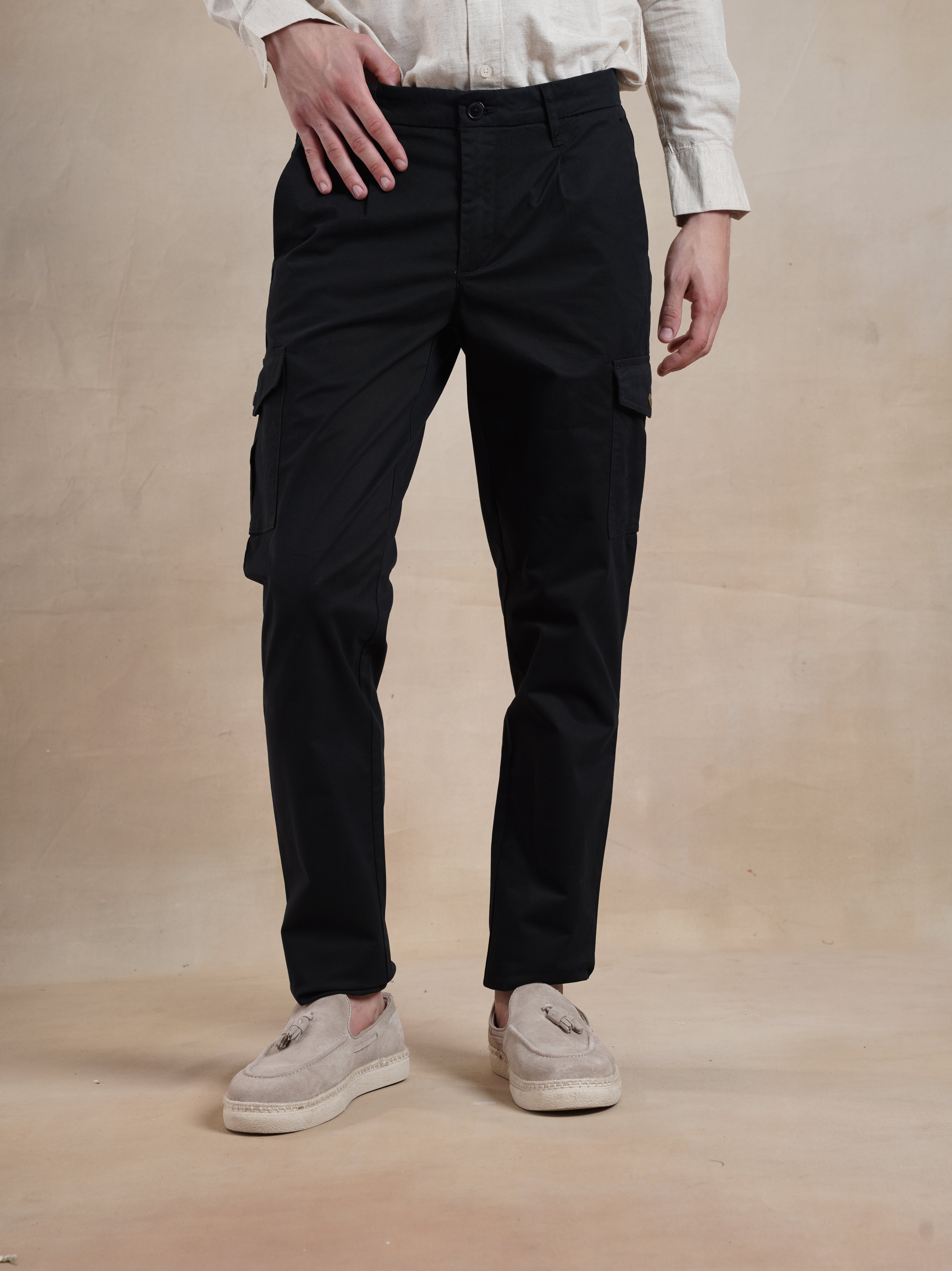 Men's Regular Fit Black Cargos