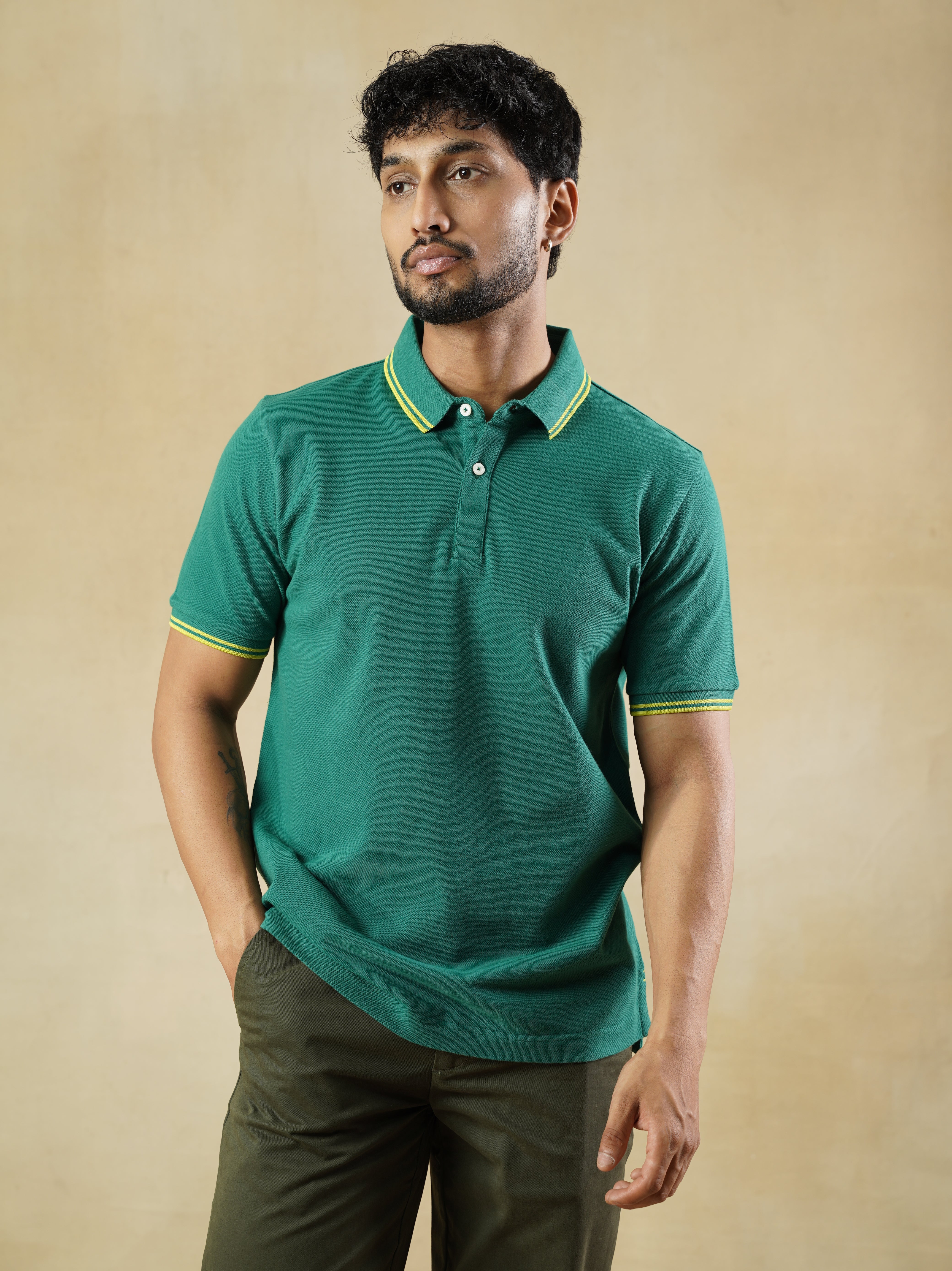 Men's 100% cotton Green Polo Neck T-Shirt
