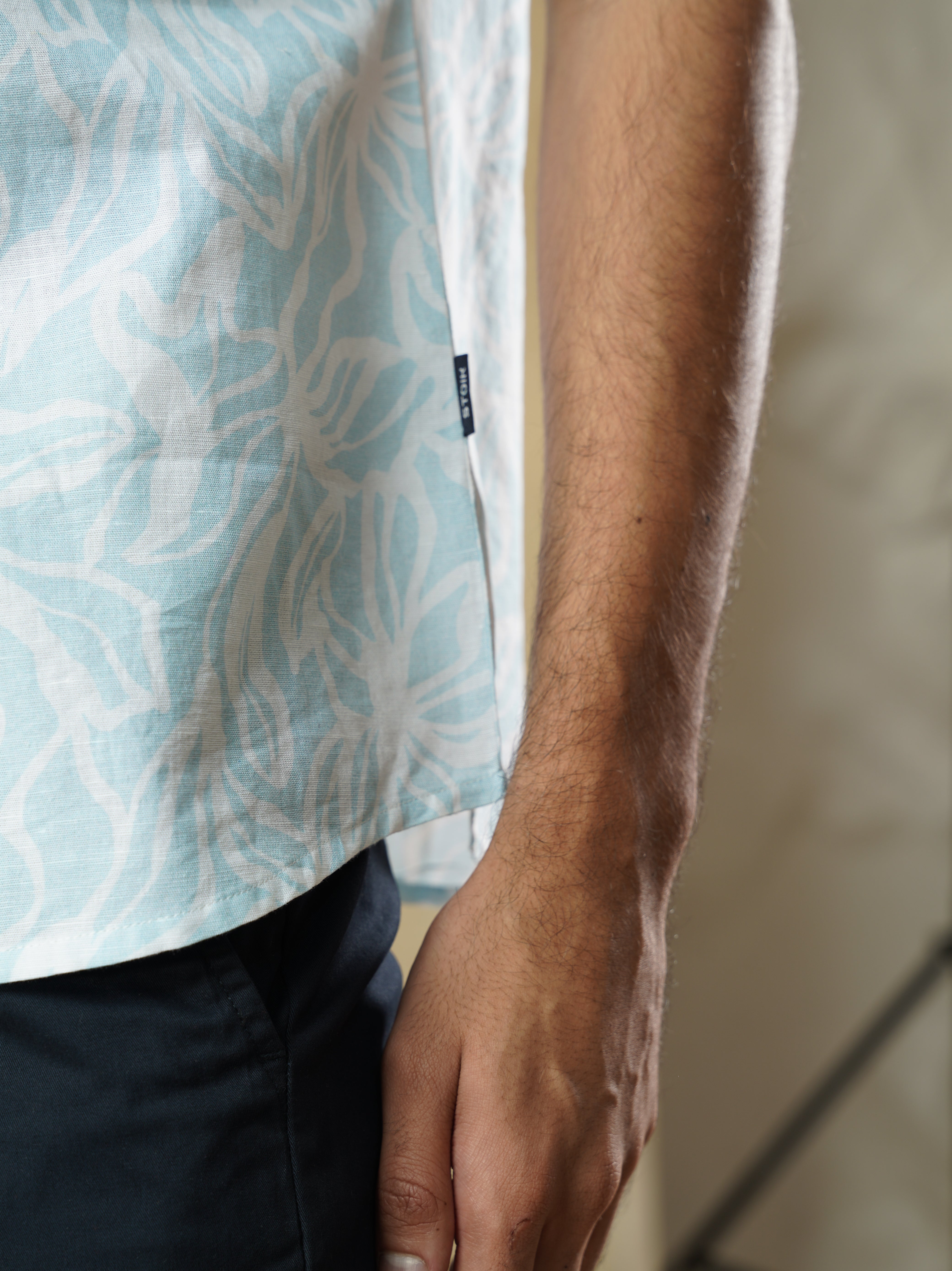 Men’s White Linen Blend half-sleeved Printed Shirt