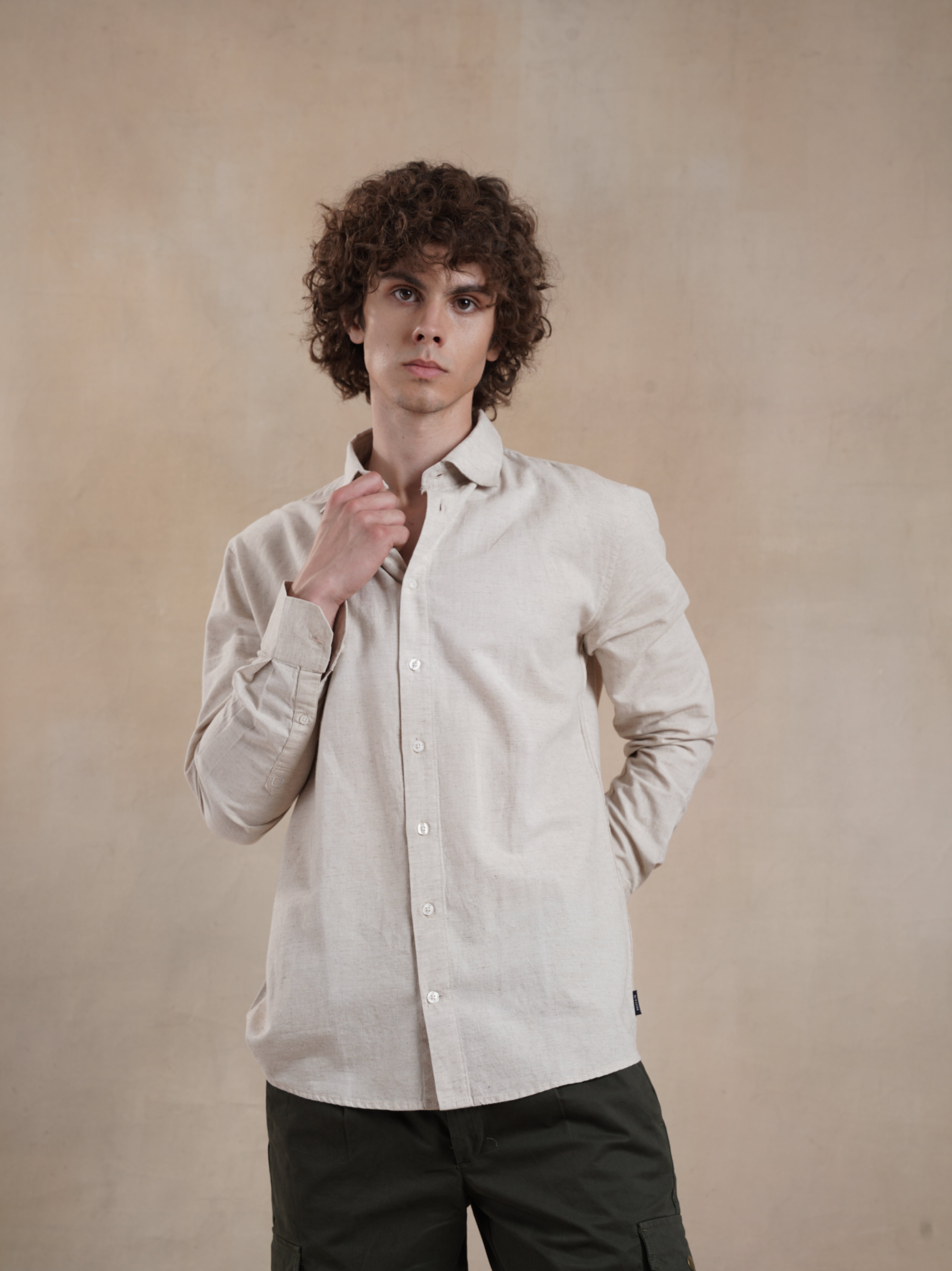 Men's Off White Full Sleeves Shirt with French Placket